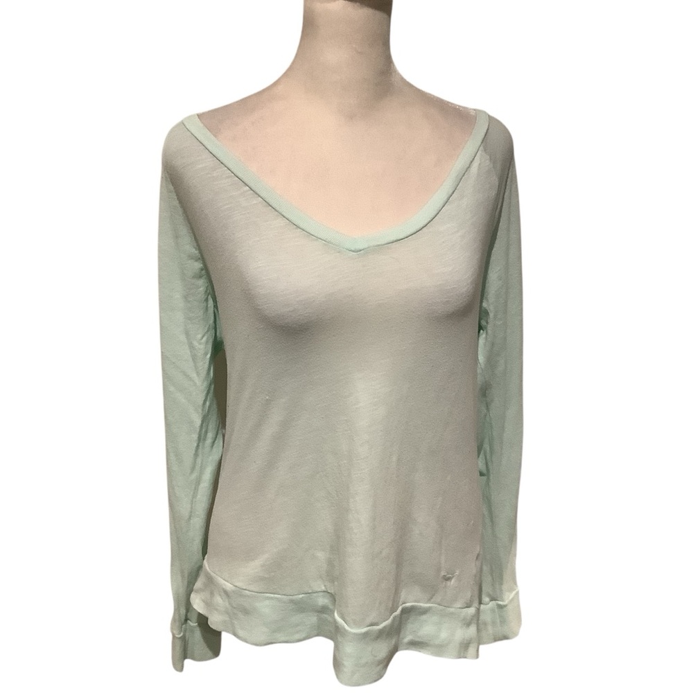 PINK Victoria's Secret Mint Long Sleeve V-Neck Top Size XS